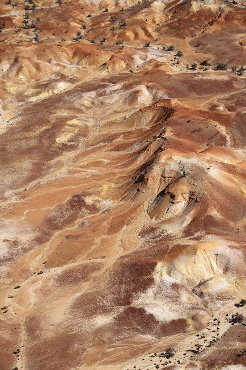 PaintedHillsSouthOfLakeEyre_1030.jpg