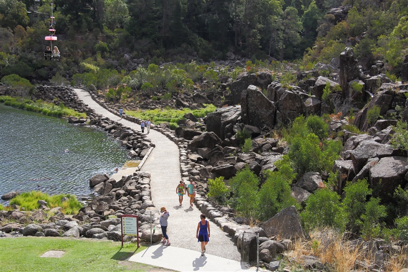 Tasmania_Launceston_1904_800px