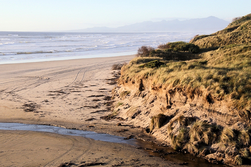 Tasmania_Strahan_OceanBeach_1683_800px